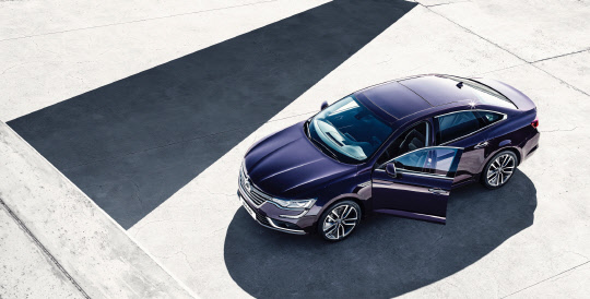 2019년형 SM6. 르노삼성자동차 제공